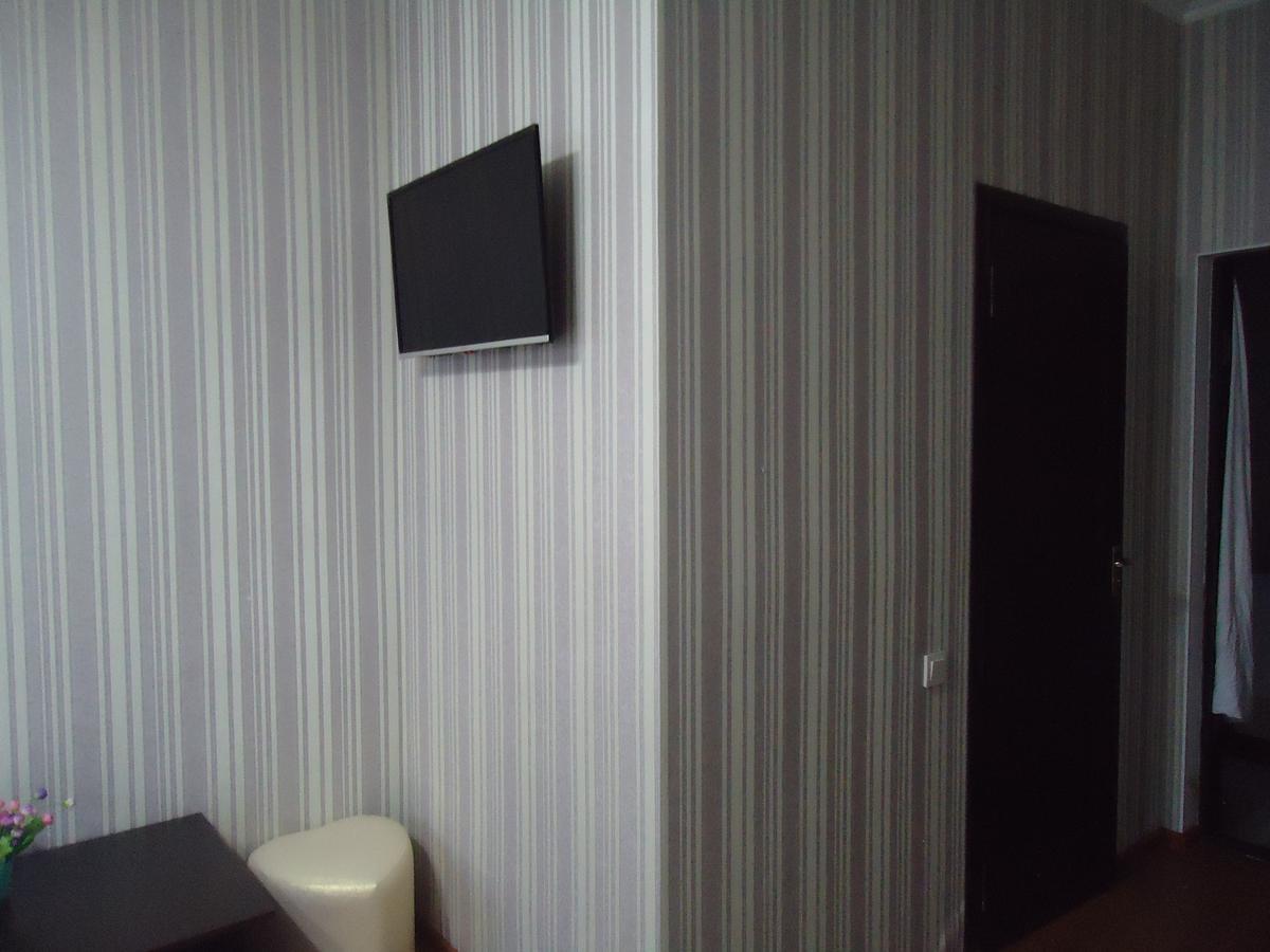 Tumar Hotel Bishkek Exterior photo