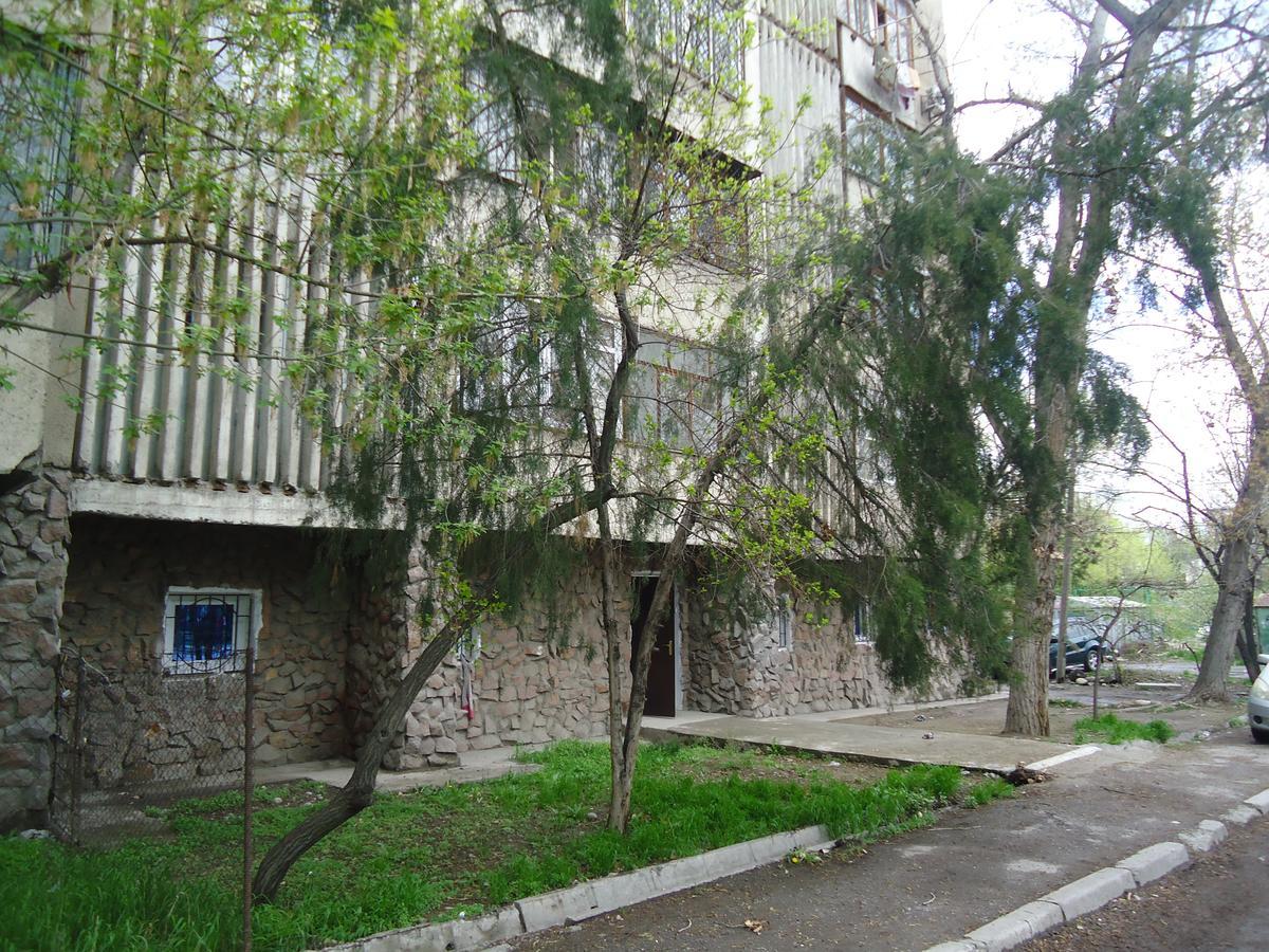 Tumar Hotel Bishkek Exterior photo